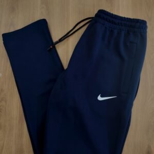 548041021_640255455796588_4286935815237165529_n Pantalon Nike