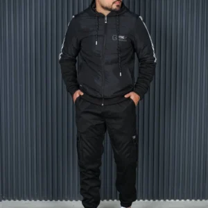 Ensemble (veste imperméable + pantalon cargo)